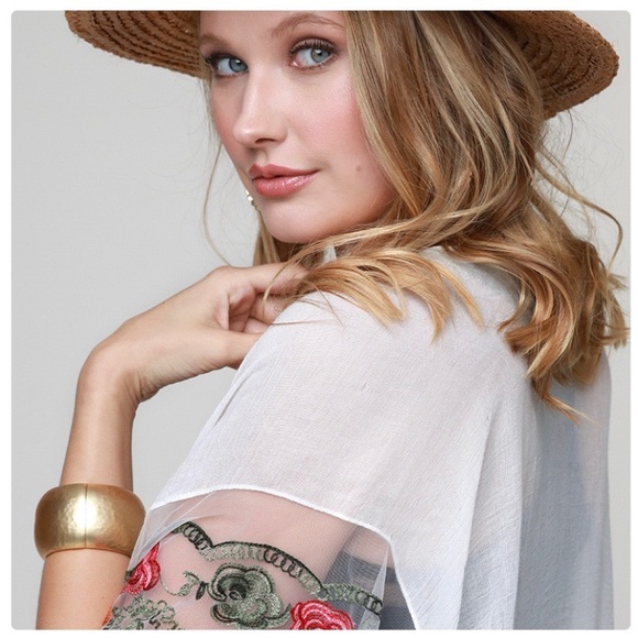 Big Gold Hammered Metal Bangle Bracelet - Picture 5 of 8